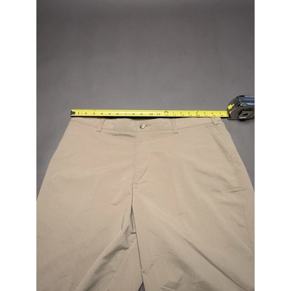 Southern Tide Club Tech Khaki Golf Shorts Size 38